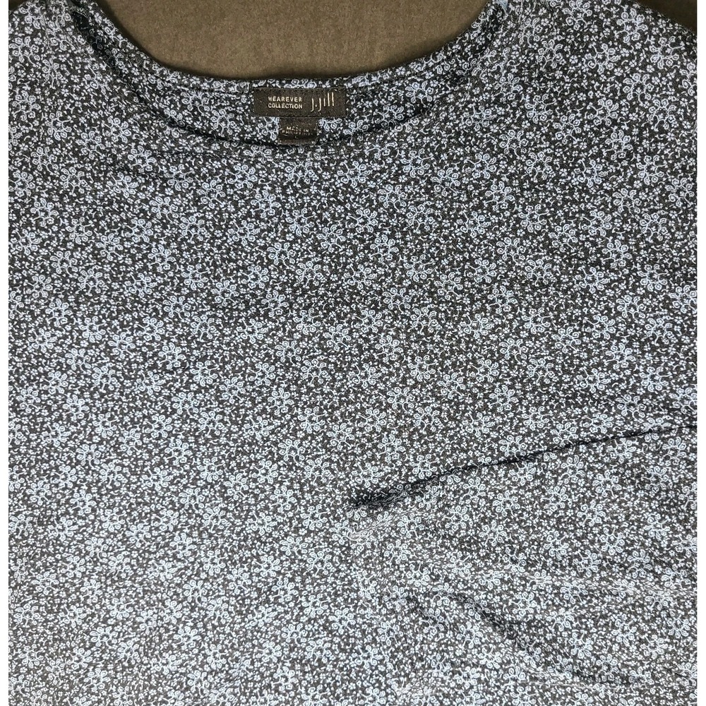 J. Jill Wearever Collection Floral Print Long Sleeve Tunic Top Blue Black Flowy - Picture 4 of 6